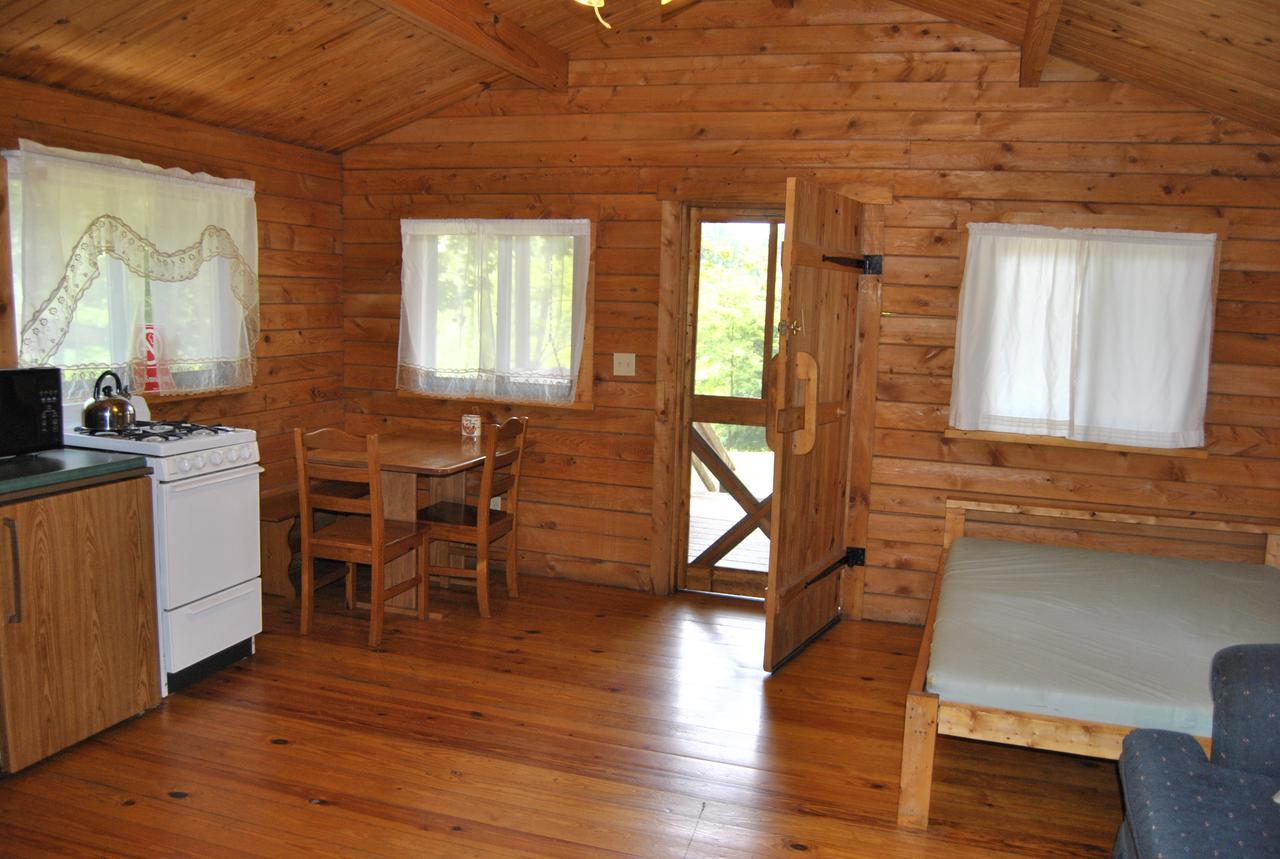 Robin Hill Camping Resort One-Bedroom Cottage 8 Lenhartsville Exteriér fotografie